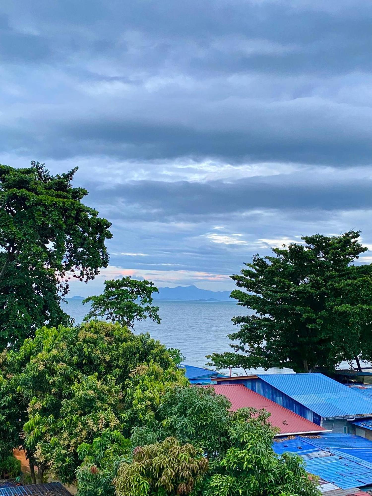 Seahome Boutique Hotel Tanjung Bungah  Exterior photo